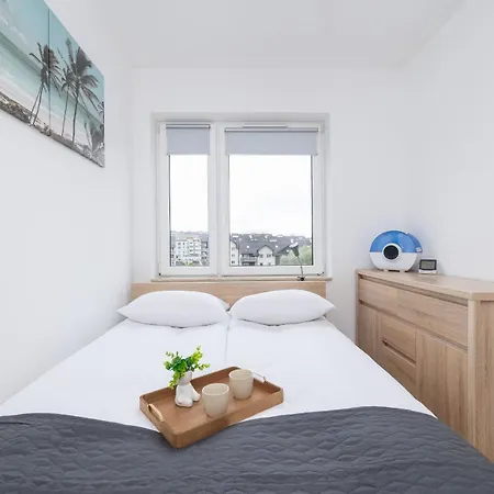Klimatyzowany Apartament Dla 4 Osob Z Parkingiem W Wieliczce By Renters Apartment