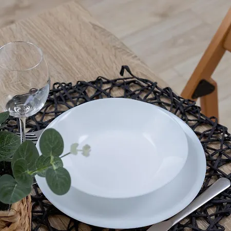 Klimatyzowany Apartament Dla 4 Osob Z Parkingiem W Wieliczce By Renters * Groß Salze