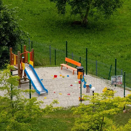 Apartment Klimatyzowany Apartament Dla 4 Osob Z Parkingiem W Wieliczce By Renters Groß Salze